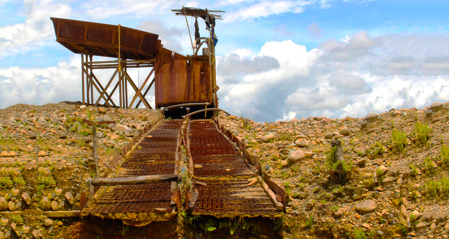 Máquina clasificadora del metal
